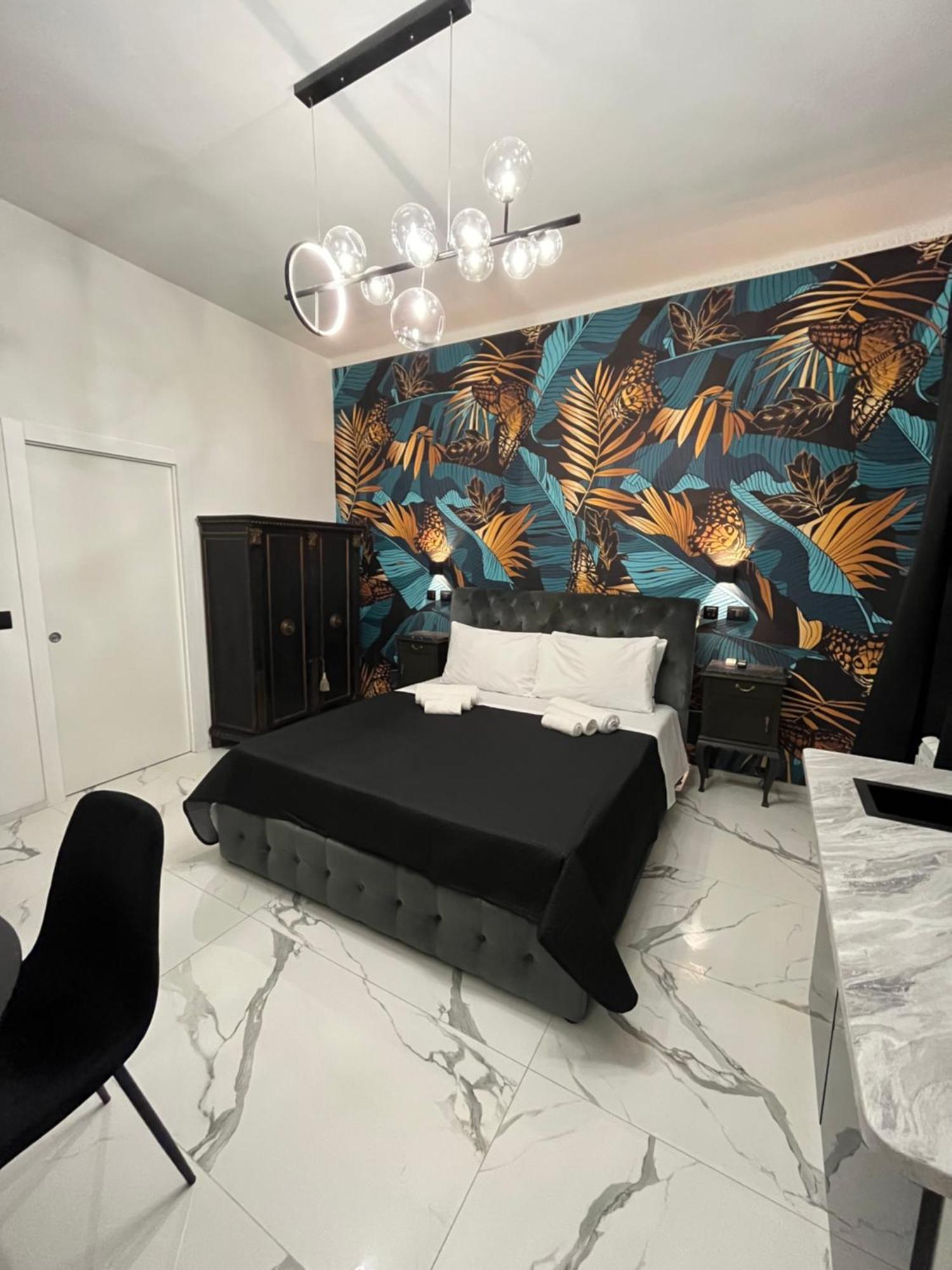 Suites - Ghibellina 92 Флоренция Экстерьер фото