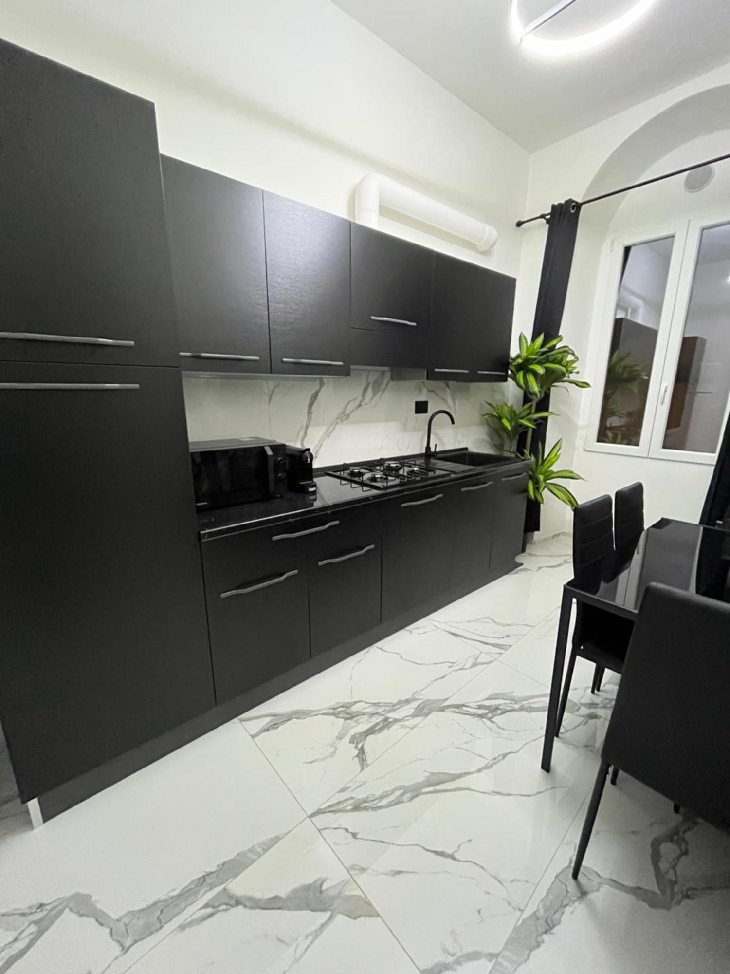 Suites - Ghibellina 92 Флоренция Экстерьер фото
