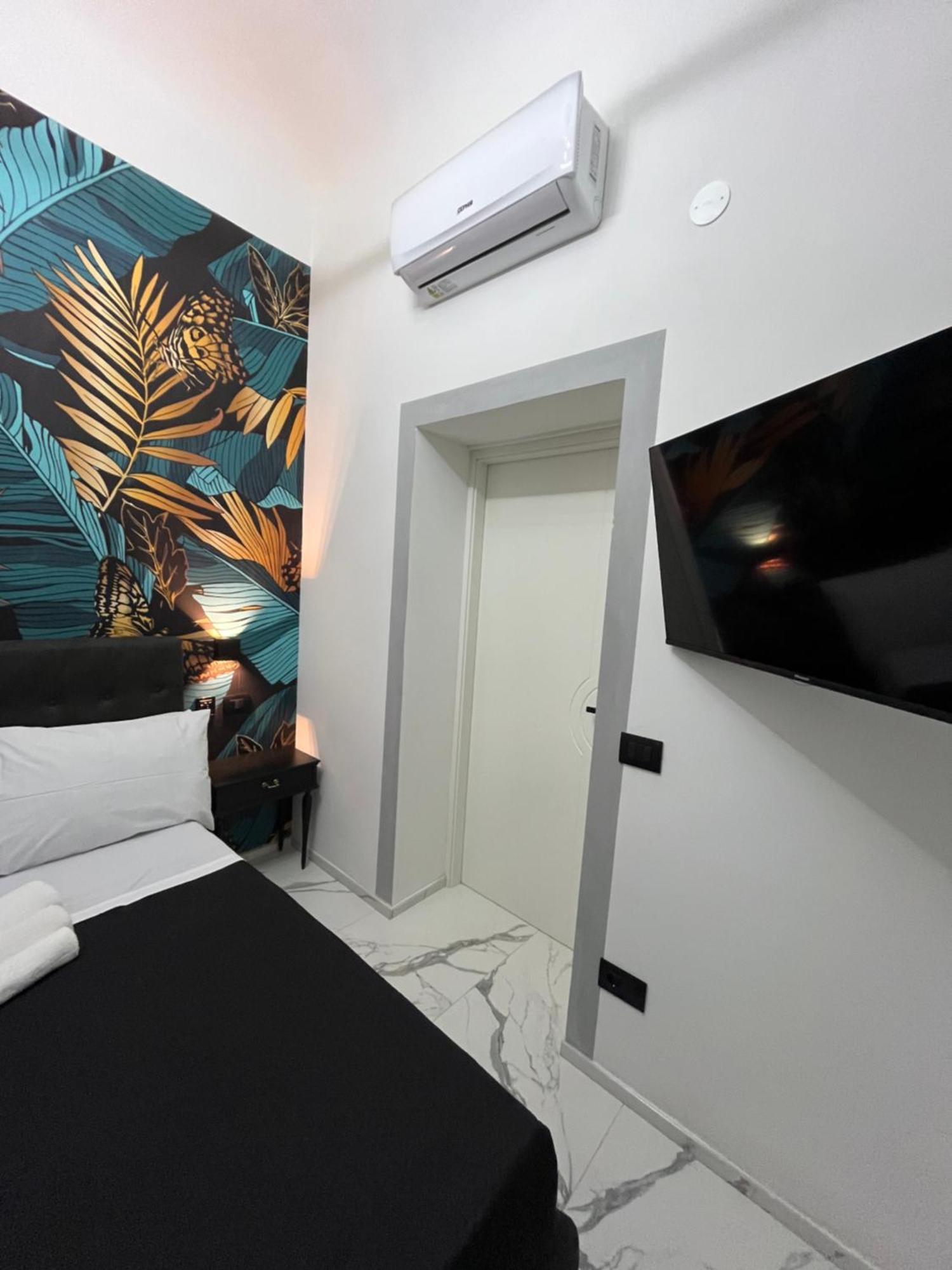 Suites - Ghibellina 92 Флоренция Экстерьер фото