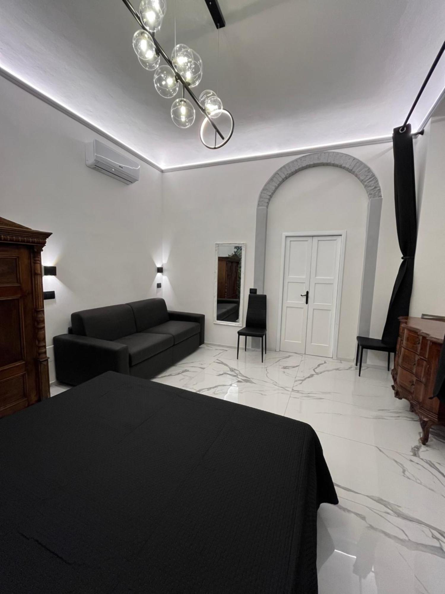 Suites - Ghibellina 92 Флоренция Экстерьер фото